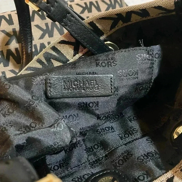 Michael kors MK signature print canvas tote handbag - Picture 7 of 11